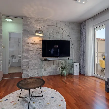 Liam Lägenhet Trogir