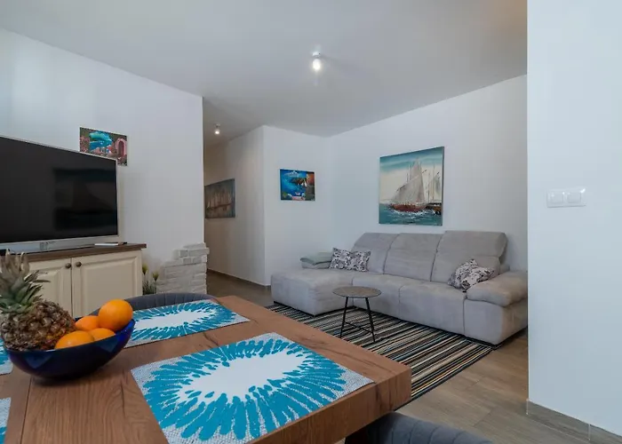 Liam Apartman Trogir